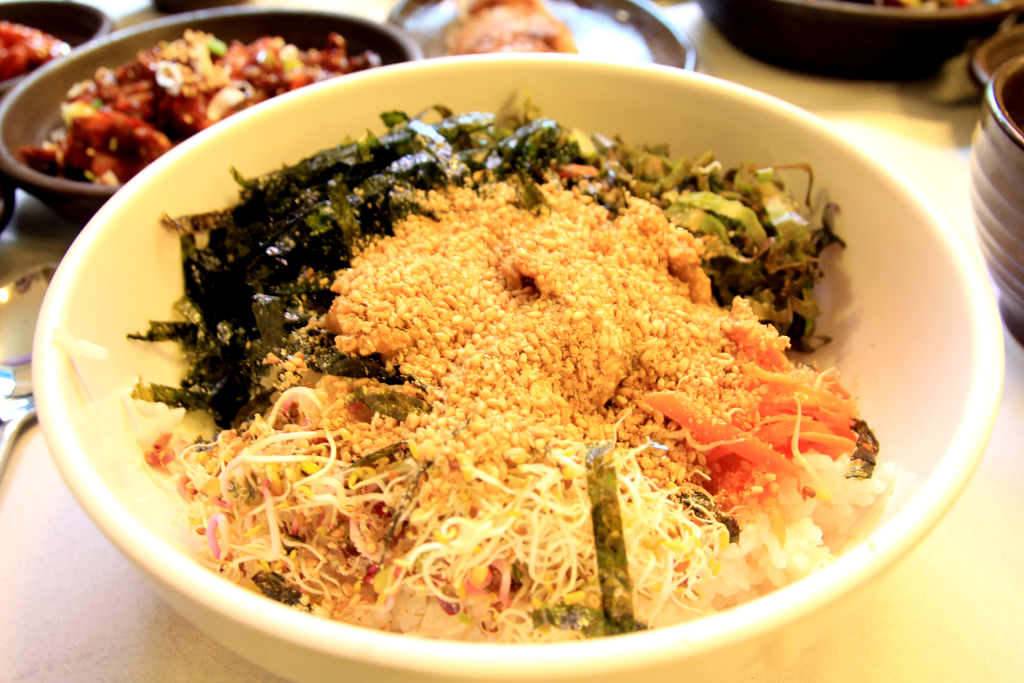 비빔밥 한 끼